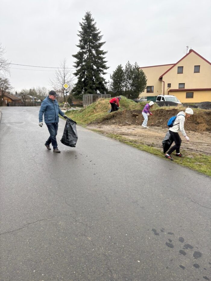 úklid směrem na Petřiny